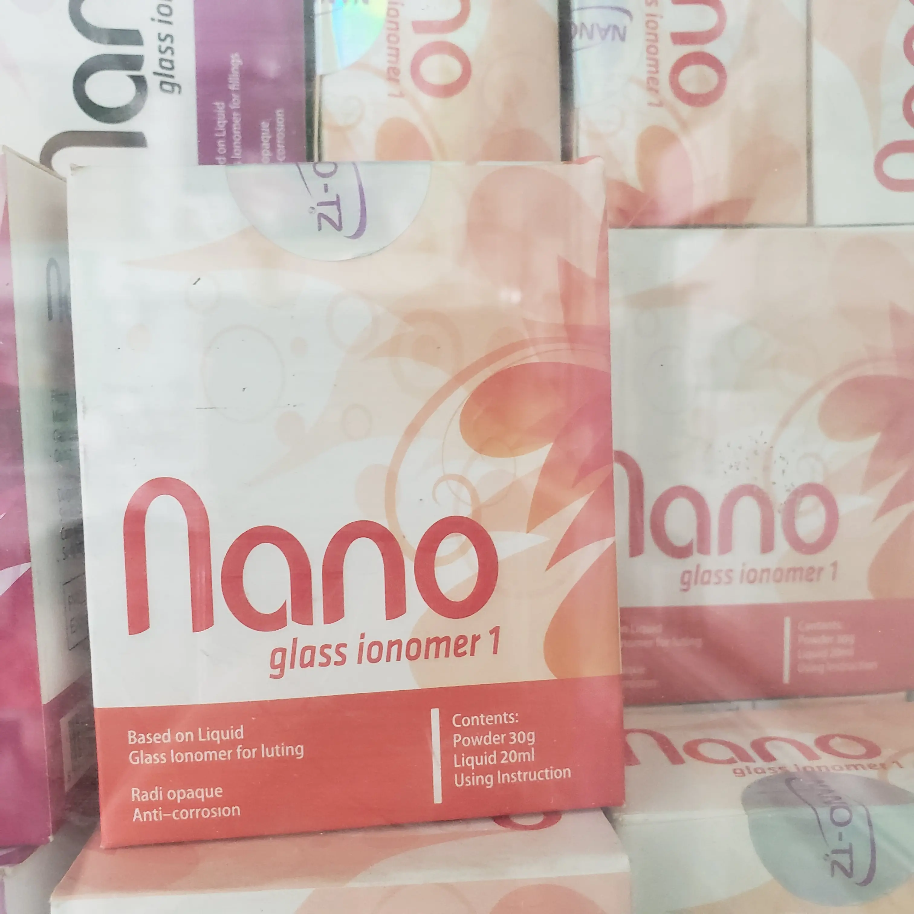 جلاس إينومر حشو  Nano glass ionomer 1